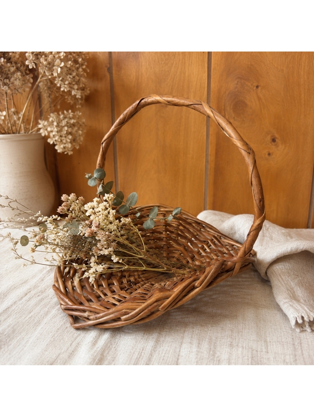 Vintage Woven Wicker Basket With Handle Rustic Cottage Farmhouse Decor 10 Inch